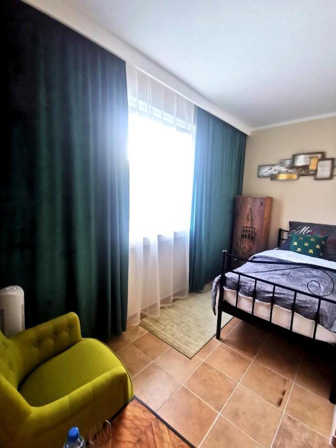 Butikowe Pokoje Hlucholazy Exteriér fotografie