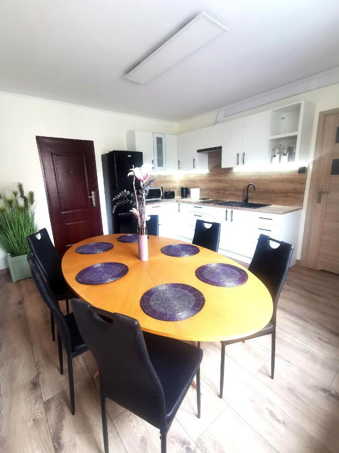 Butikowe Pokoje Hlucholazy Exteriér fotografie